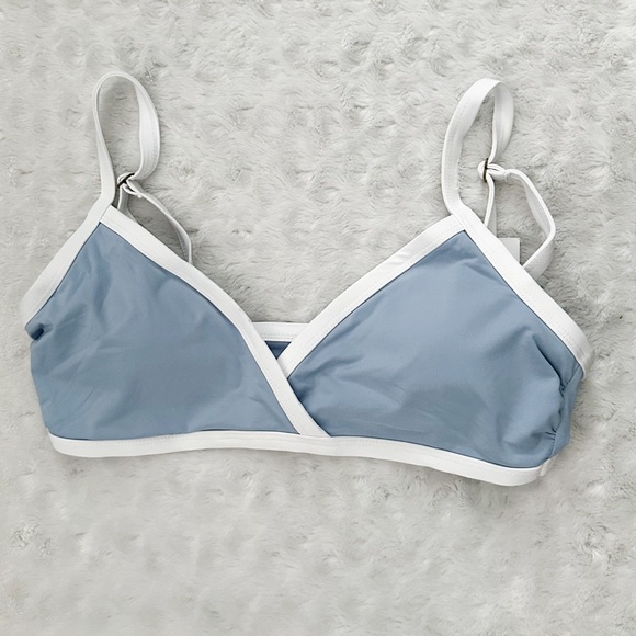 NWT- ANDIE The Cove Swim Top in Pool - Picture 3 of 9